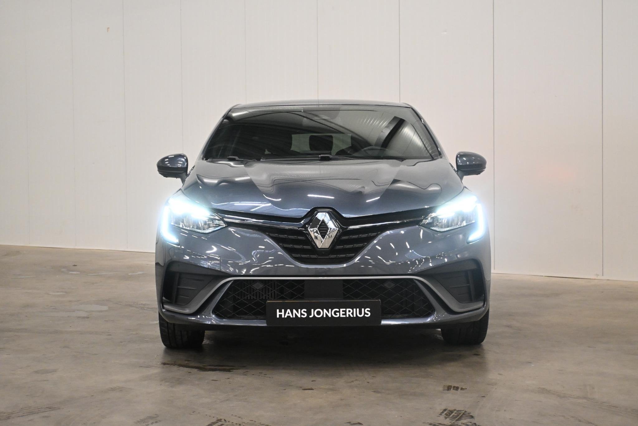 Renault Clio TCe 130 EDC RS Line | AUTOMAAT | TREKHAAK | 360, Dealer onderhouden, Stof, Gebruikt, Euro 6