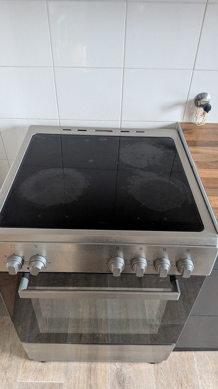 ETNA FIV560RVS Fornuis met Inductiekookplaat - 3 jaar oud, Witgoed en Apparatuur, Ophalen, Gebruikt, 60 cm of meer, 4 kookzones