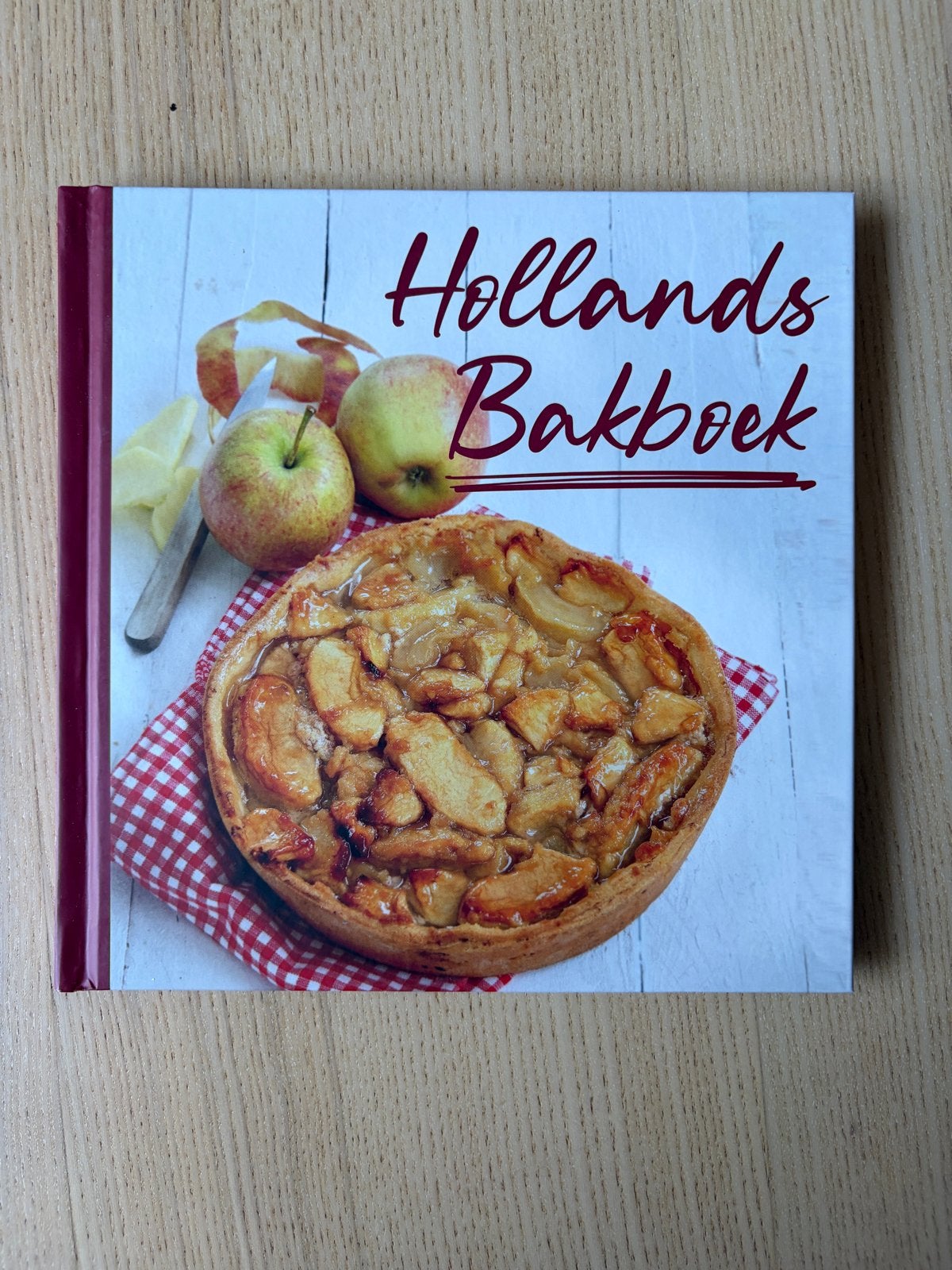Hollands Bakboek - Heerlijke Nederlandse Bakrecepten, Boeken, Kookboeken, Ophalen of Verzenden, Zo goed als nieuw, Nederland en België