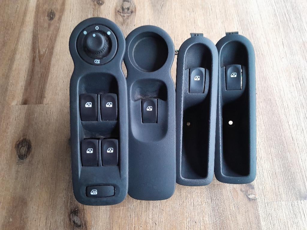 SCHAKELAARS RAAMBEDIENING ELECTRISCH - RENAULT MODUS - SET, Auto-onderdelen, Dashboard en Schakelaars, Renault, Gebruikt, Verzenden