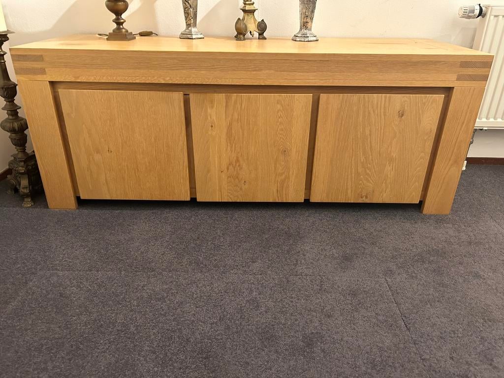 Massief eikenhouten kast, dressoir, Ophalen, Gebruikt, 150 tot 200 cm, Eikenhout
