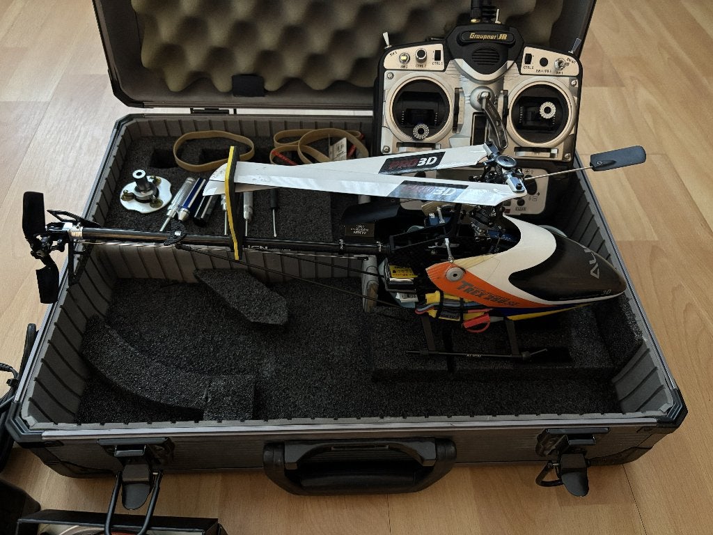 RC Helikopter met afstandsbediening en accessoires, Gebruikt, RTF (Ready to Fly), Helikopter, Ophalen