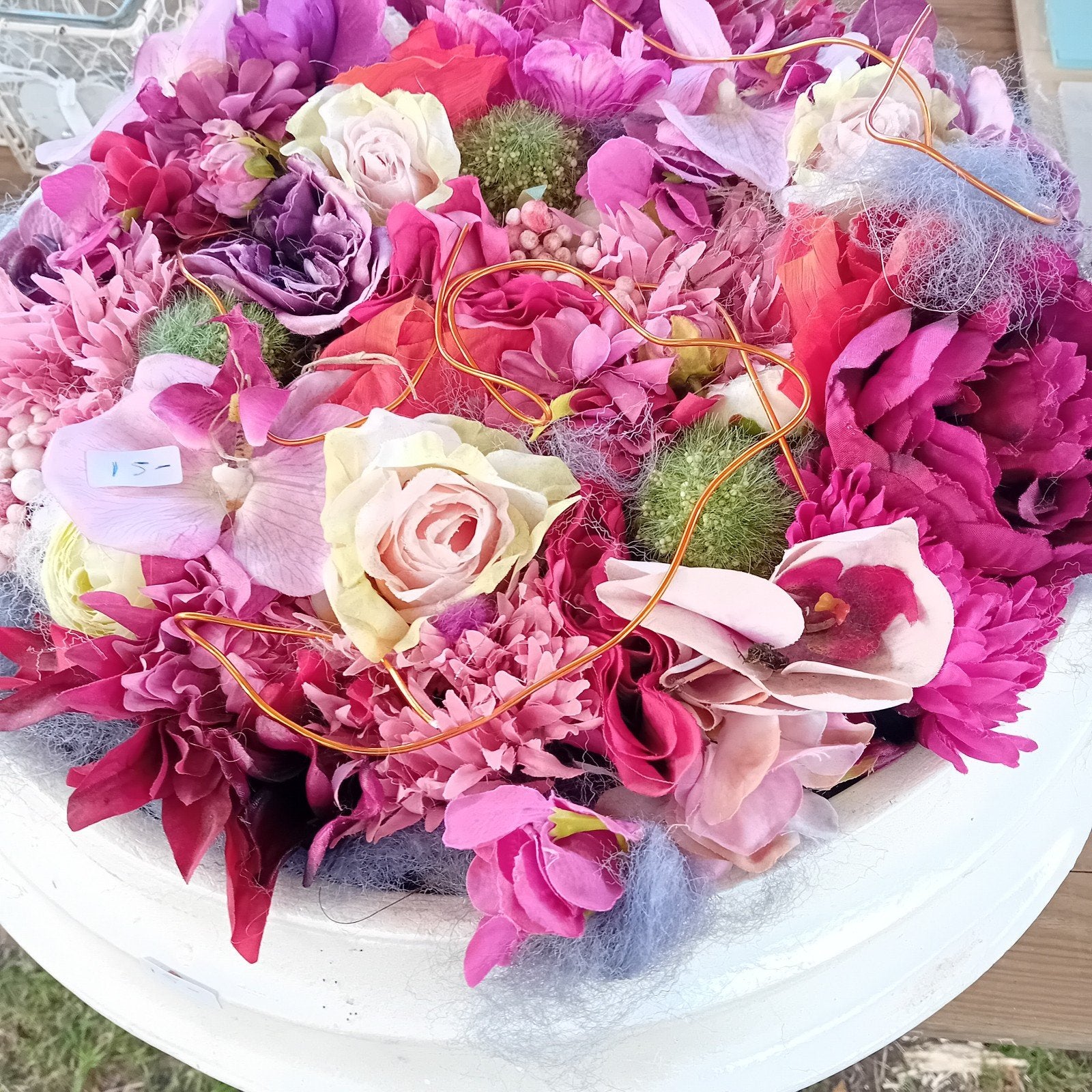 Prachtig kunstbloemstuk in roze en paarse tinten  20 euro, Ophalen, Binnen, Gebruikt, Textiel