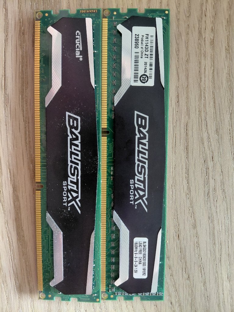 Crucial Ballistix Sport DDR3 8GB, Computers en Software, RAM geheugen, 8 GB, DDR3, Ophalen of Verzenden, Zo goed als nieuw