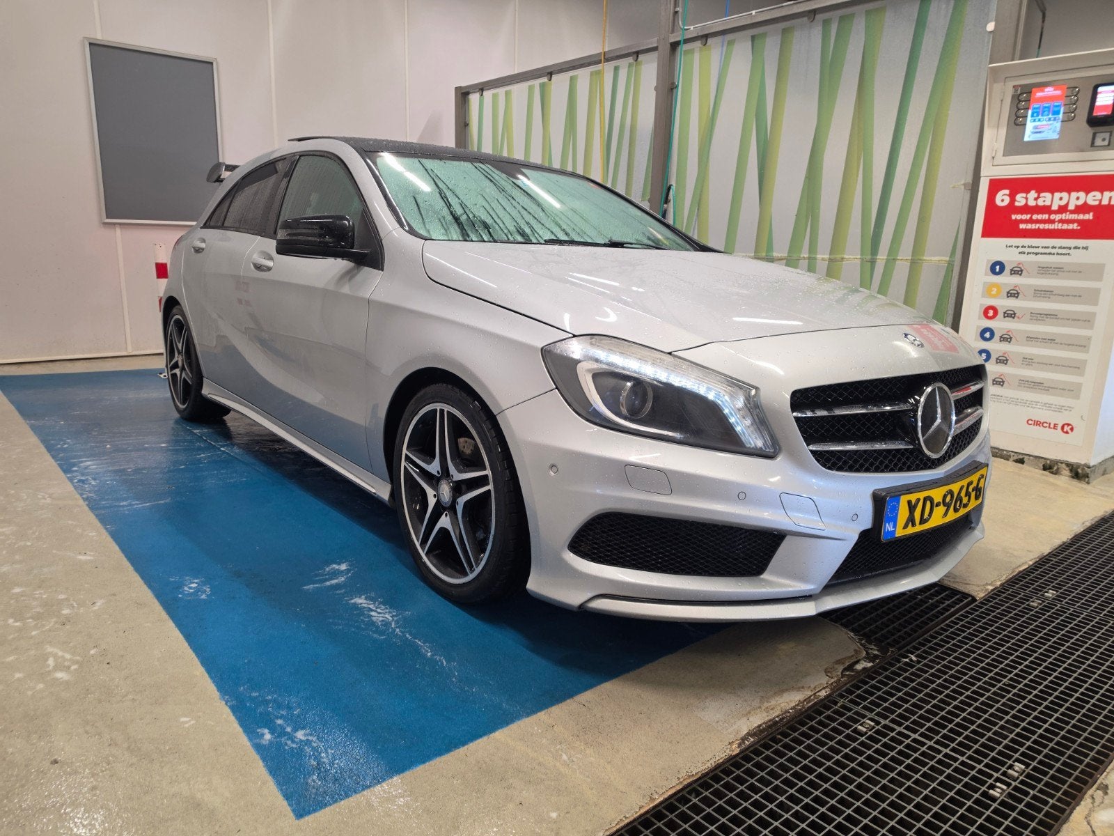 Mercedes-Benz A-Klasse A180cdi 1.8 Blue Eff. Aut7 2012 Grijs, 4 cilinders, 1796 cc, 23 km/l, Diesel