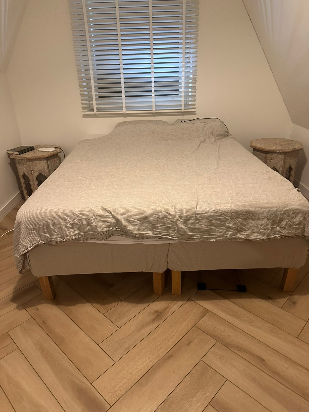 Boxspring espevar 160x200 ikea beige zonder matras, Ophalen, Beige, Tweepersoons, Zo goed als nieuw