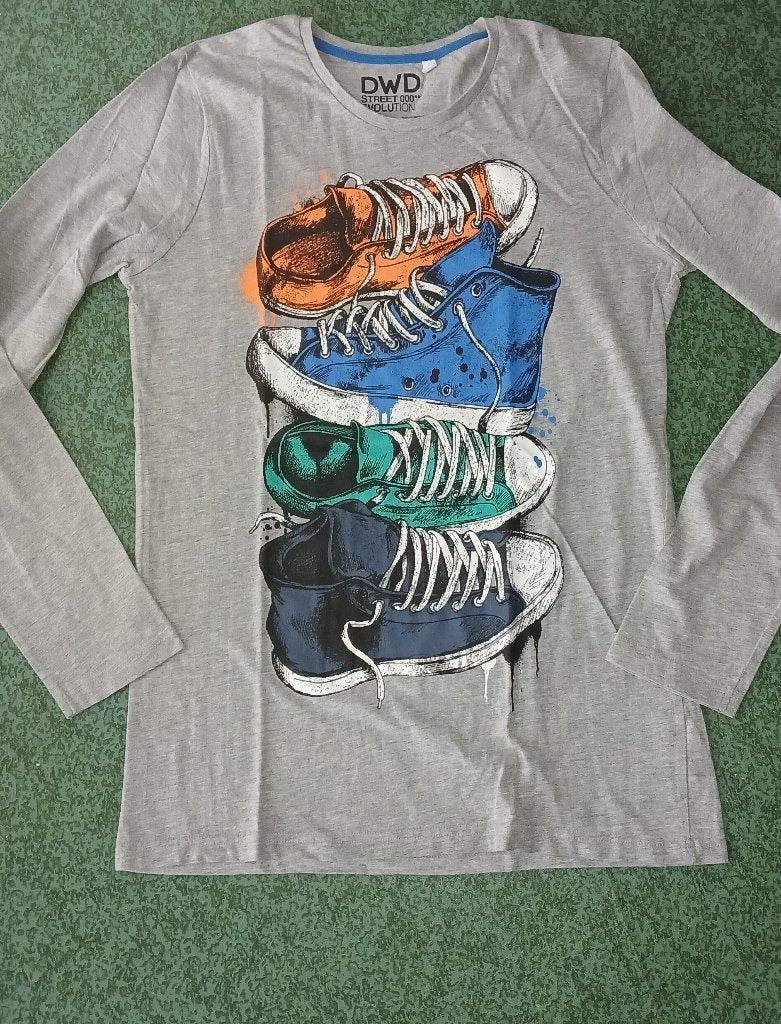 Download long sleeve maat L grijs met sneakers, Ophalen of Verzenden, Zo goed als nieuw, Grijs