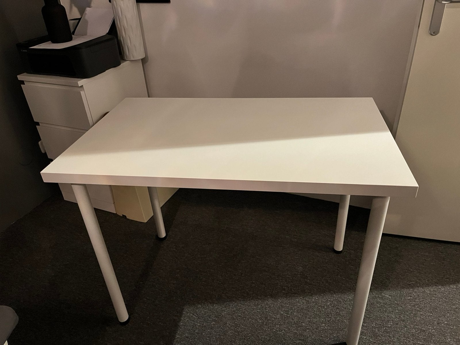 Wit buro/ tafel, Ophalen, Zo goed als nieuw, 50 tot 100 cm, Minder dan 100 cm