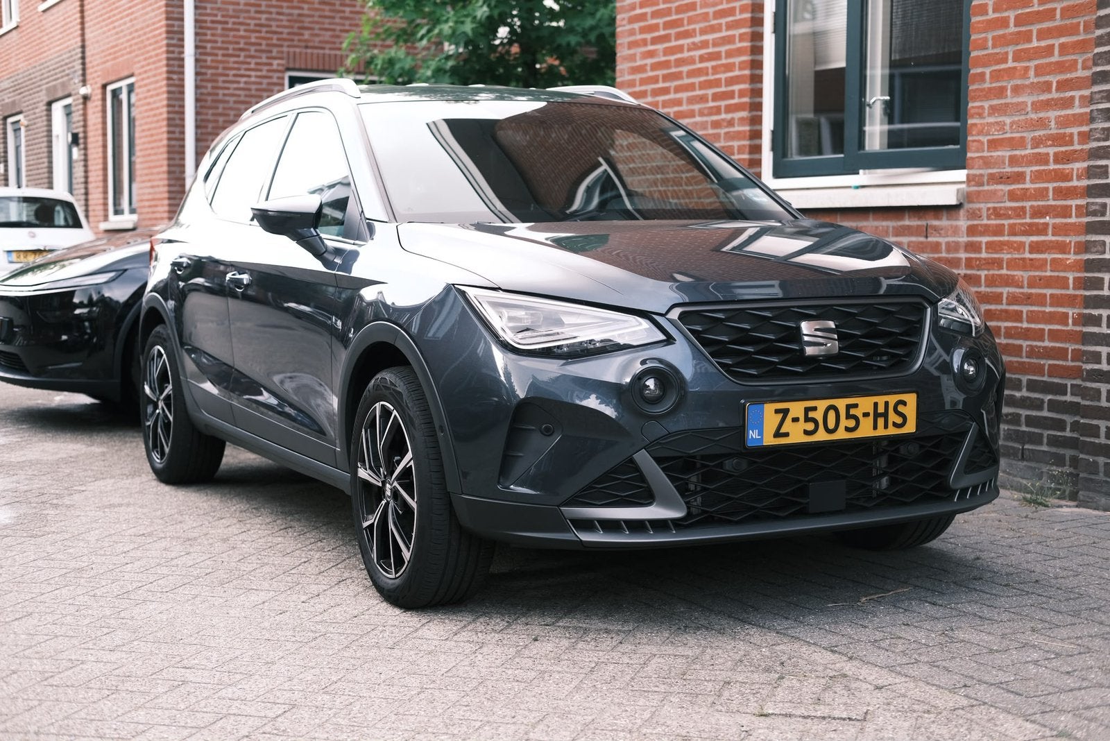 Seat Arona FR 1.0 TSI 115pk Dsg-7 2024 Grijs NAP- Garantie, Auto's, 1131 kg, Parkeerassistent, 610 kg, 49 €/maand