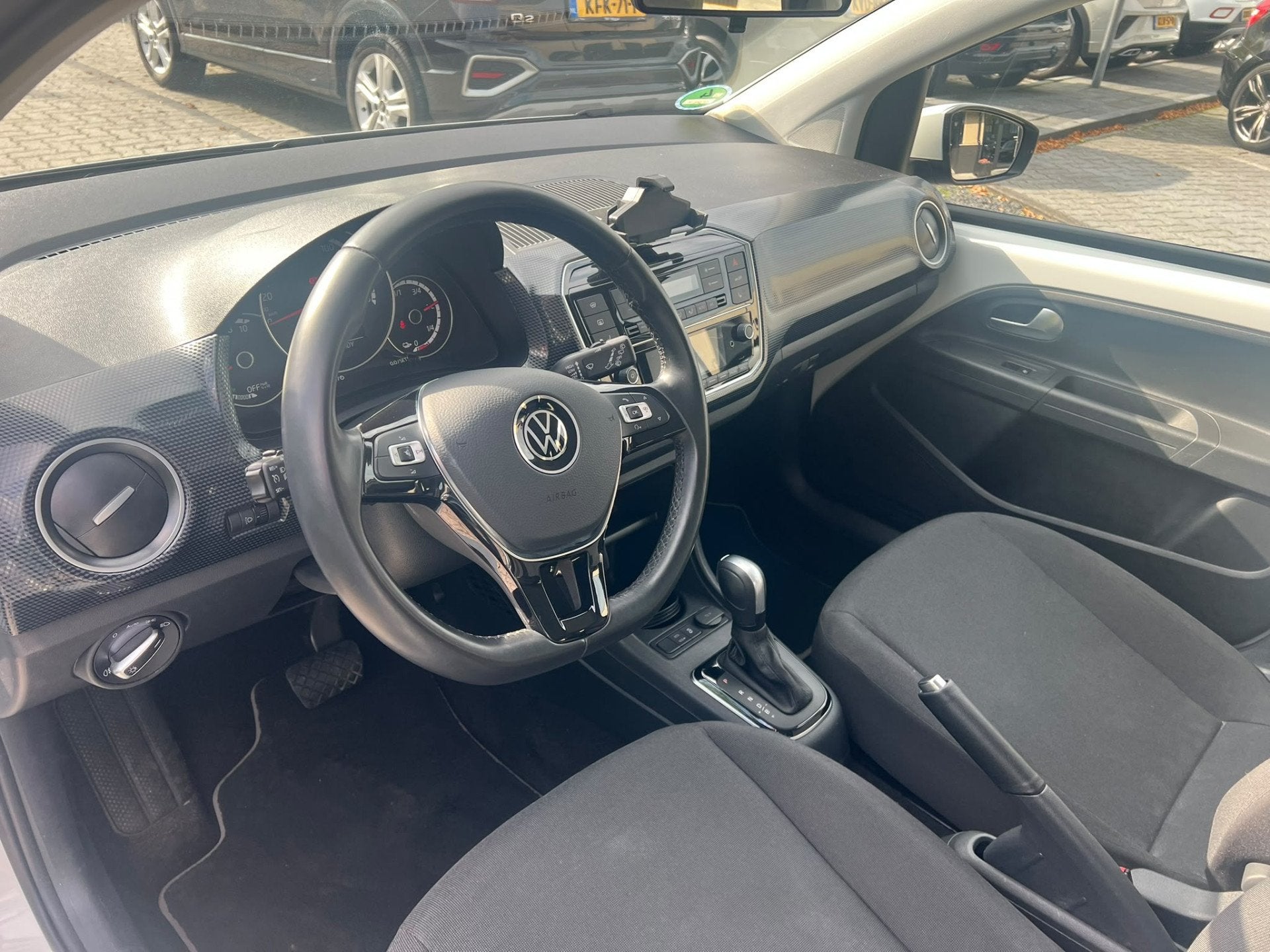Volkswagen e-Up! e-up! SOH 91% camera, cruise, airco, lmv, Auto's, Gebruikt, Te koop, Hatchback, Voorwielaandrijving