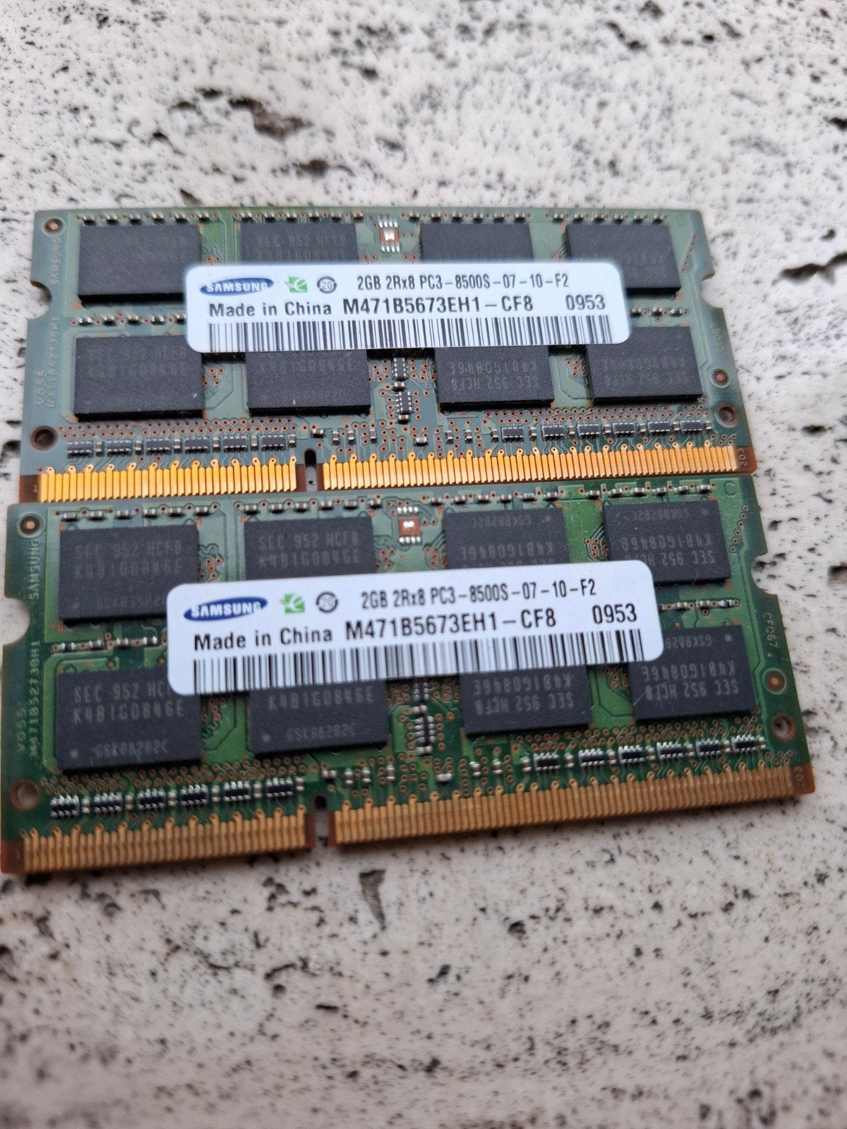 2x 2GB Samsung DDR3 RAM voor laptop (4GB totaal), Computers en Software, RAM geheugen, Gebruikt, DDR3, Ophalen of Verzenden, Laptop