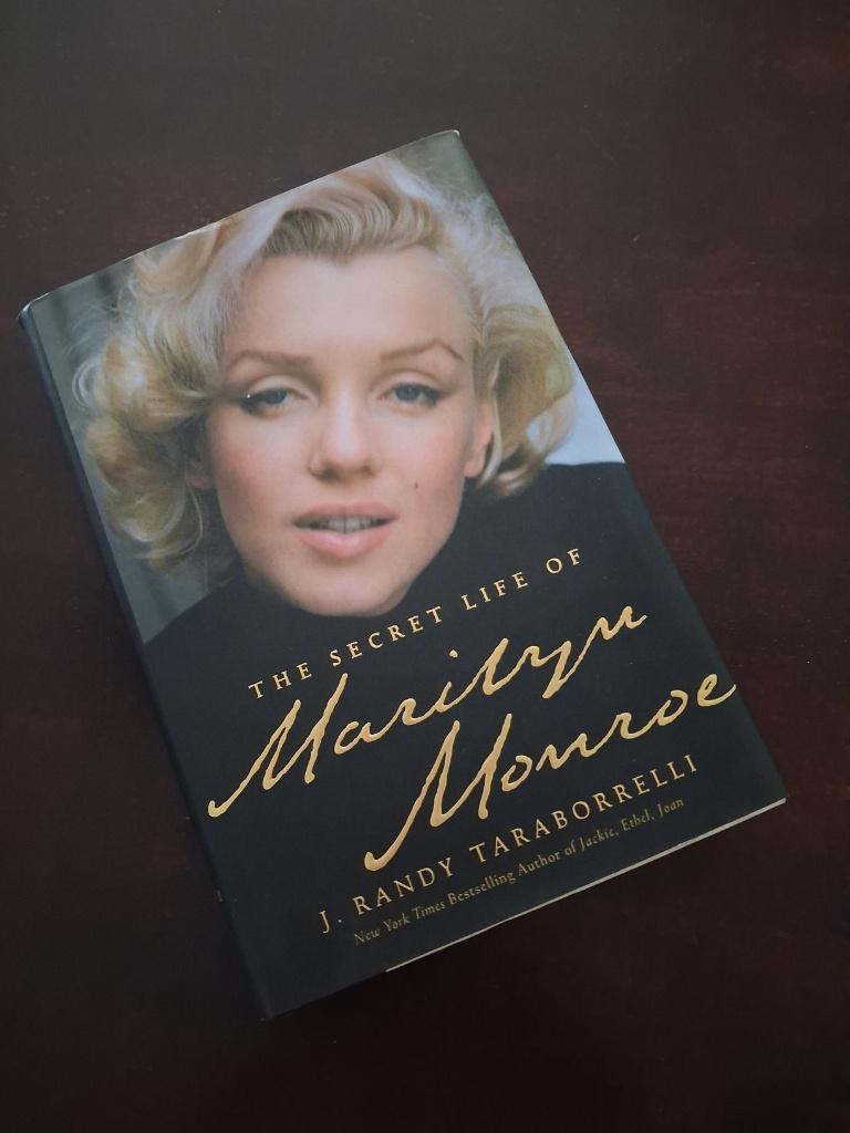 J. Taraborrelli - The secret life of Marilyn Monroe, English, Ophalen of Verzenden, Zo goed als nieuw, Politiek