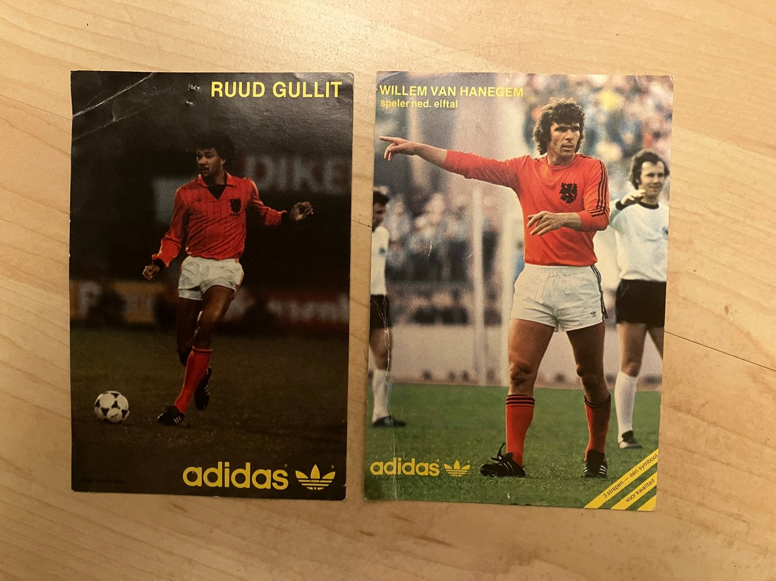 Voetbalplaatjes Ruud Gullit en Willem van Hanegem, Verzamelen, Verzenden, Gebruikt, Overige sporten, Poster, Plaatje of Sticker