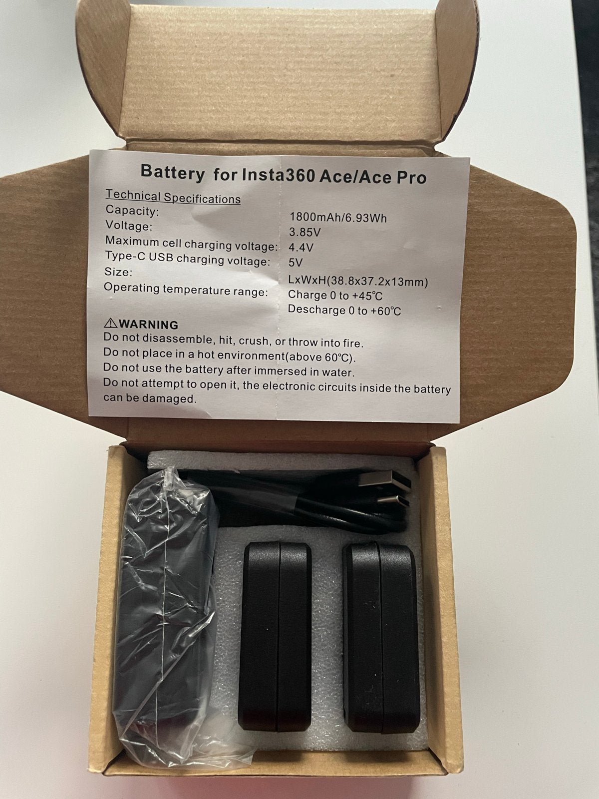 Batterij en oplader voor Insta360 Ace/Ace Pro, Audio, Tv en Foto, Nieuw, Overige merken, Accu, Geschikt voor twee batterijen