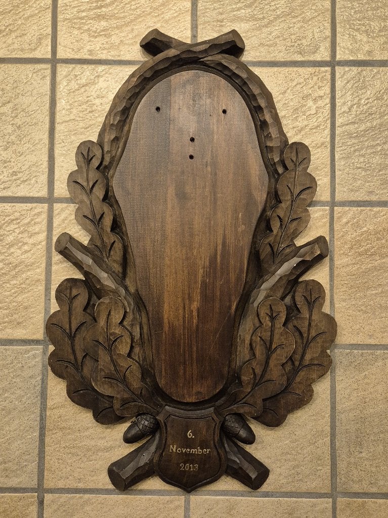 Grote Prachtige Black Forest Trofeeplank met Eiken Decoratie, Verzenden, Gebruikt, Hert, Gewei of Kop