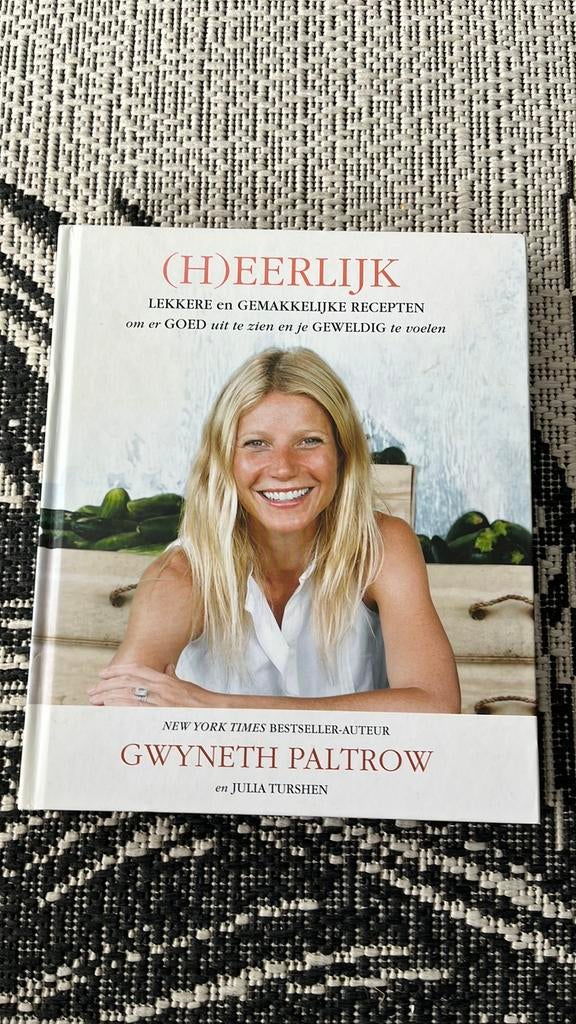 Boek Heerlijk- Gwyneth Paltrow, Ophalen of Verzenden, Gelezen