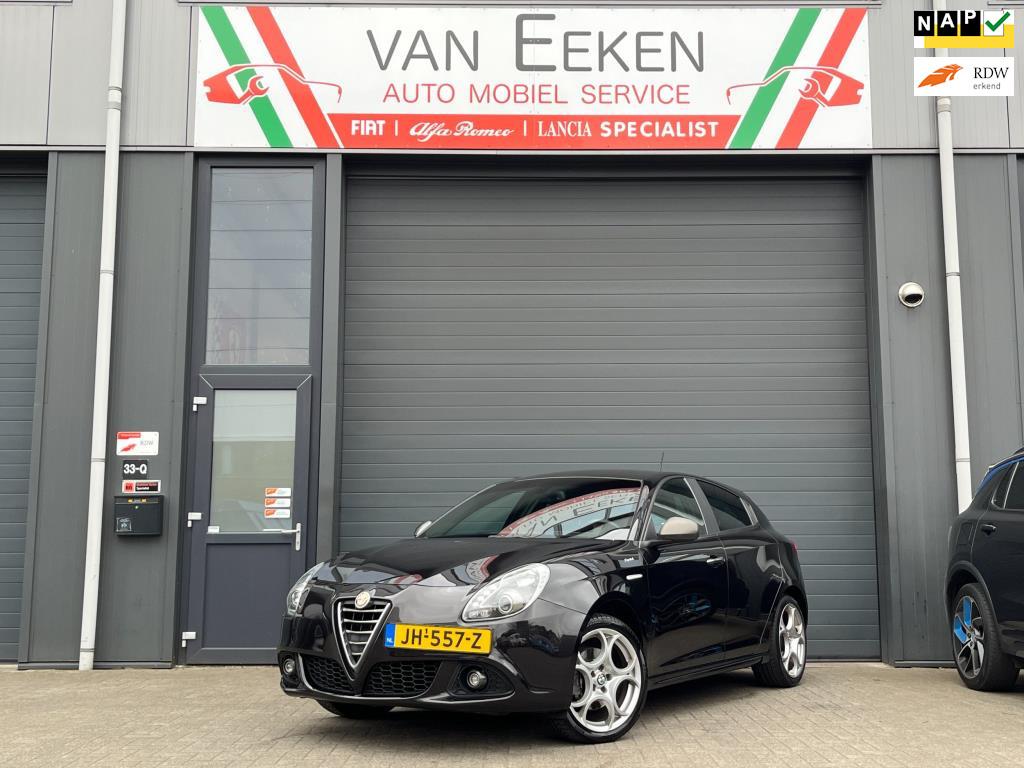 Alfa Romeo Giulietta 1.4 Turbo 170 PK TCT Aut. Sprint Clima/, Stof, 4 cilinders, Zwart, Origineel Nederlands