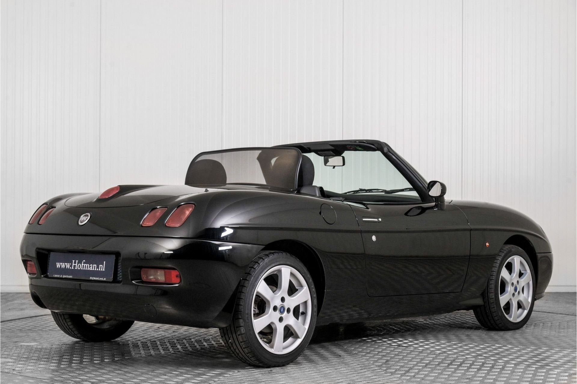 Fiat Barchetta 1.8-16V Emotion (bj 2005), 450 kg, 4 cilinders, Cabriolet, Zwart