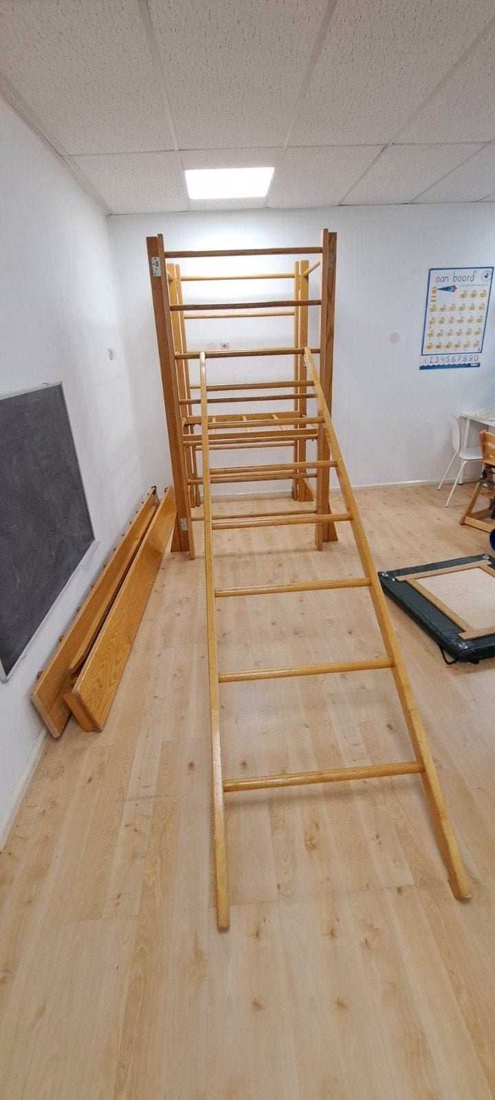 Houten Klimrek met Glijbaan en Klimtouw - Gebruikt, Kinderen en Baby's, Ophalen, Gebruikt, Klimtouw