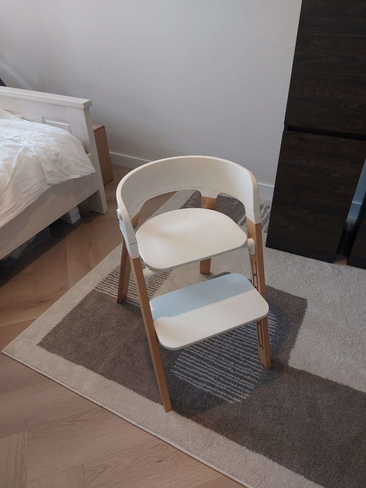 stokke kinderstoel, Ophalen, Gebruikt, Meegroeistoel, Aanschuifbaar