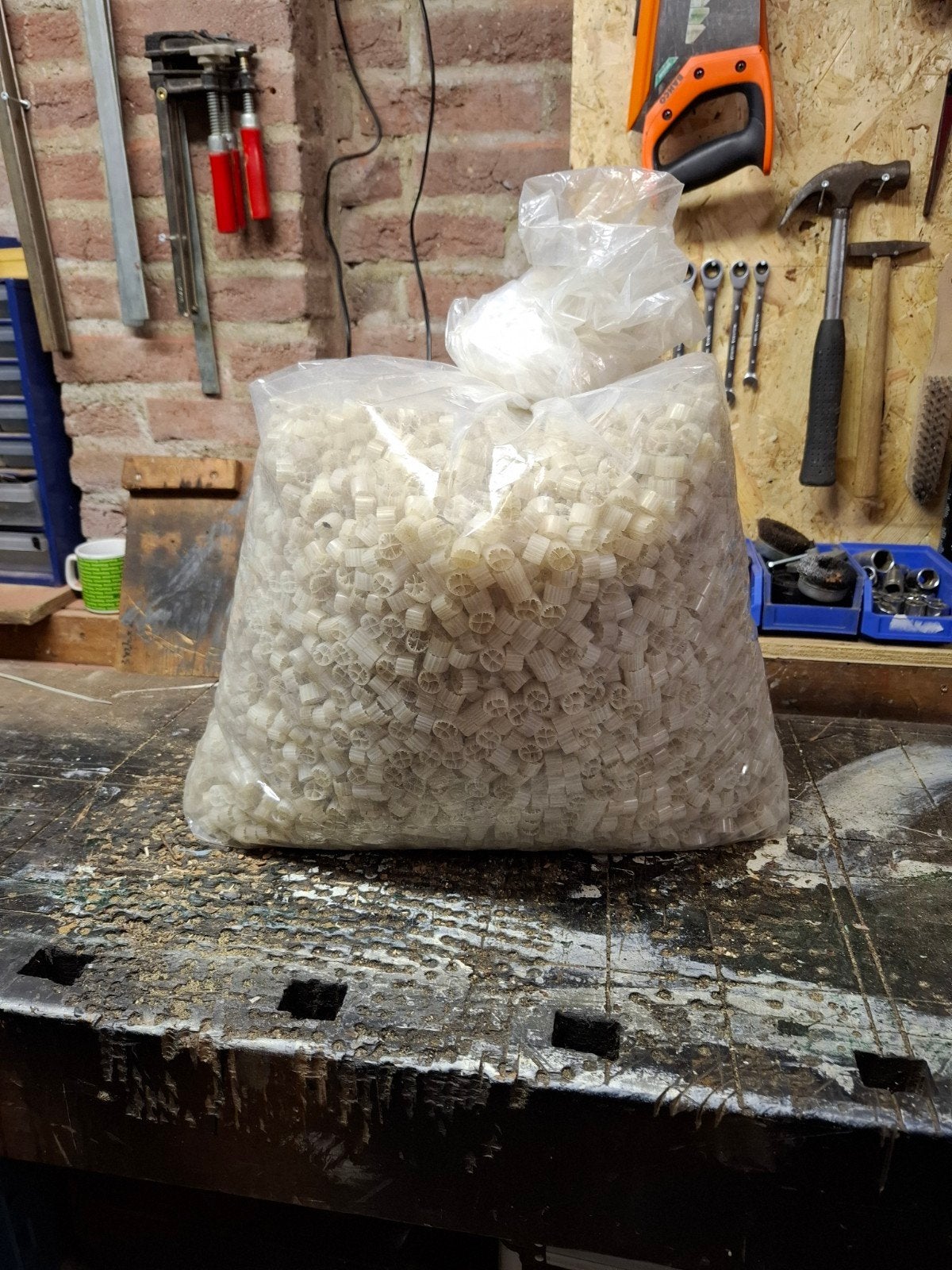 K1 bewegend bed filtermateriaal, Ophalen of Verzenden, Zo goed als nieuw
