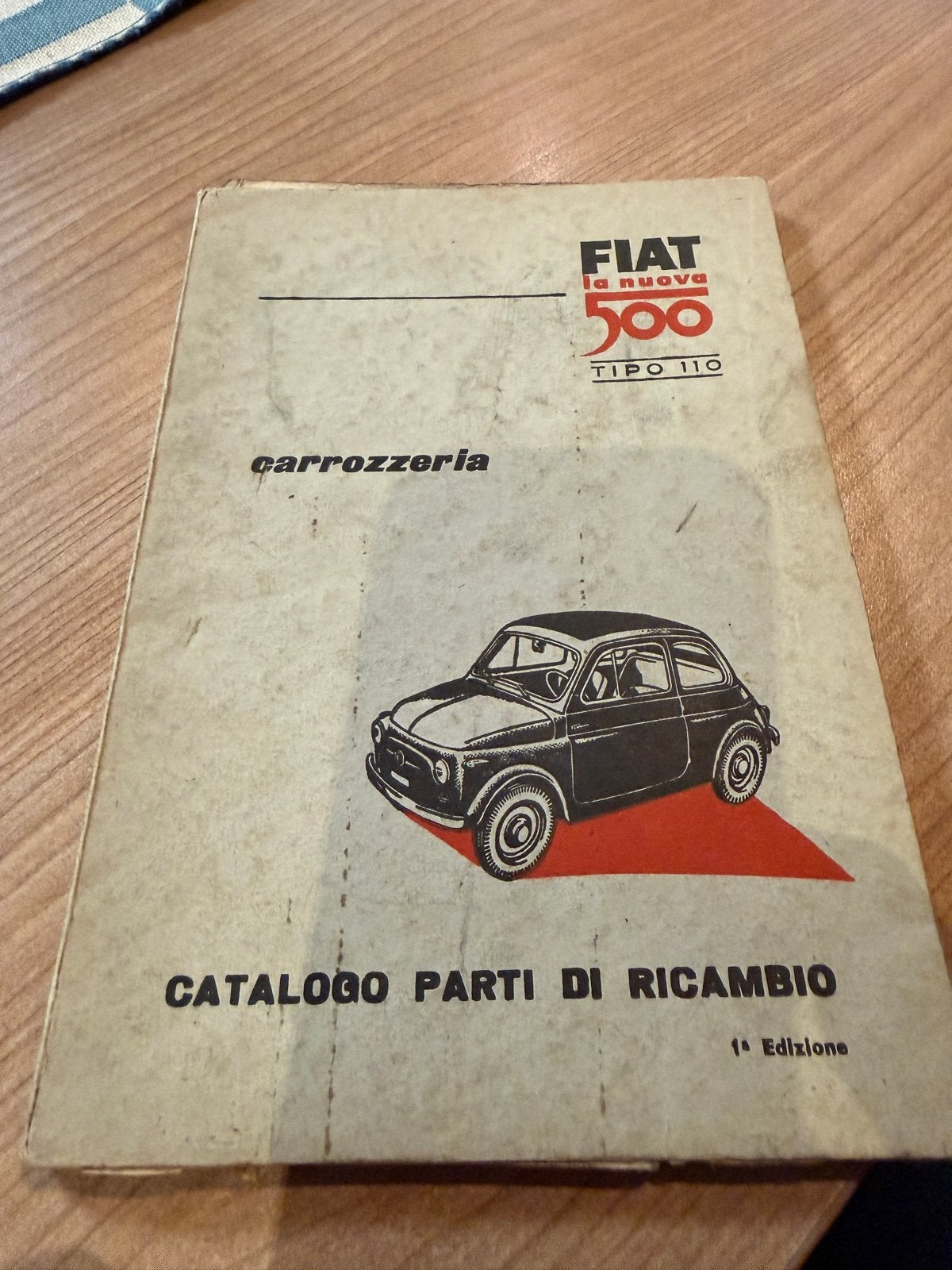 Fiat 500 Onderdelenboekje Juni 1957 - Eerste Editie, Boeken, Auto's | Boeken, Ophalen of Verzenden, Gelezen