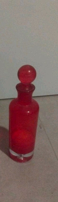 Set vintage robijnrode glazen parfumfles hoogte 23cm prijs €, Ophalen of Verzenden