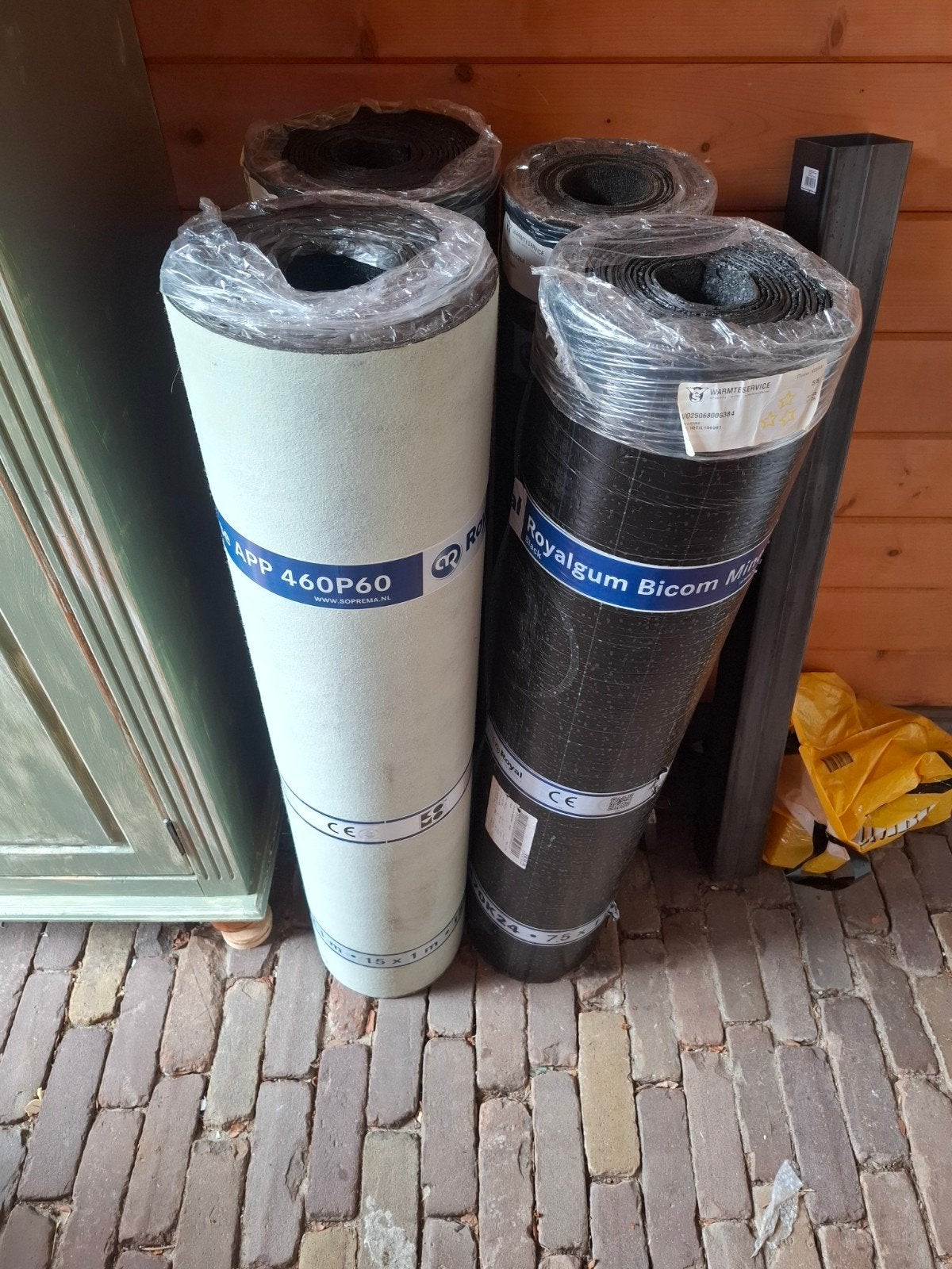 Bitumen dakbedekking en toebehoren voor klein dak/dakkapel, Ophalen, Overige materialen, Zwart, Nieuw