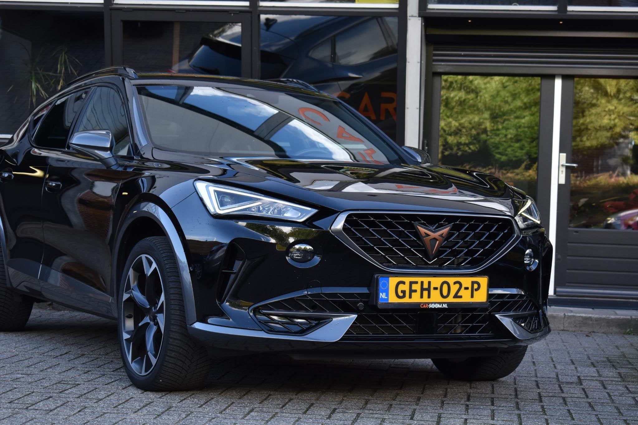 CUPRA Formentor 1.5 TSI Business Edition, Auto's, Dealer onderhouden, 4 cilinders, Zwart, Bedrijf
