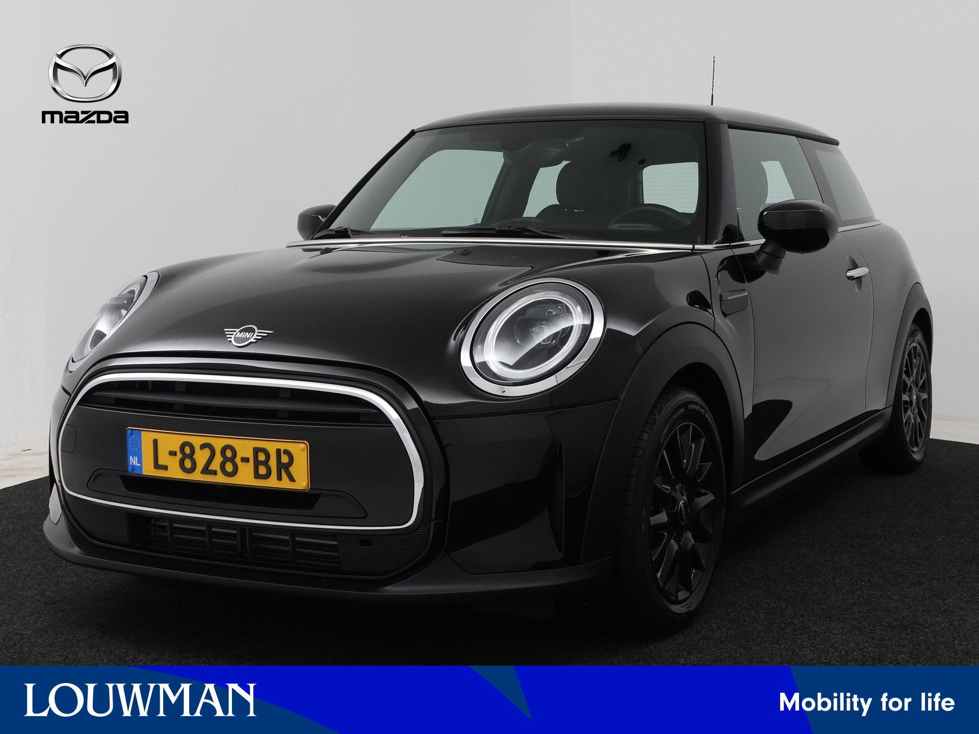 MINI 3-deurs 1.5 Cooper Business Edition | Climate Control |, 12 maanden, 136 pk, Gebruikt, 4 stoelen