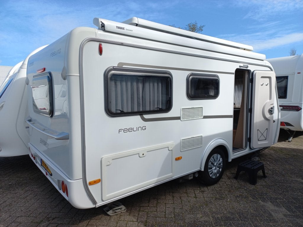 Eriba Feeling 425 cassette-mover-hordeur, Caravans en Kamperen, Schokbreker, Bedrijf, Treinzit, 4 tot 5 meter