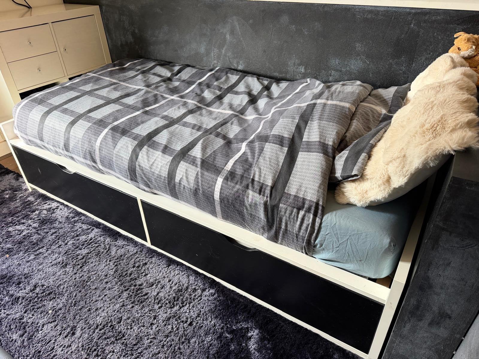 1 Persoons bed 90x200 cm met 2 ruime lades, Huis en Inrichting, Slaapkamer | Bedden, Ophalen, Gebruikt, 90 cm, Eenpersoons