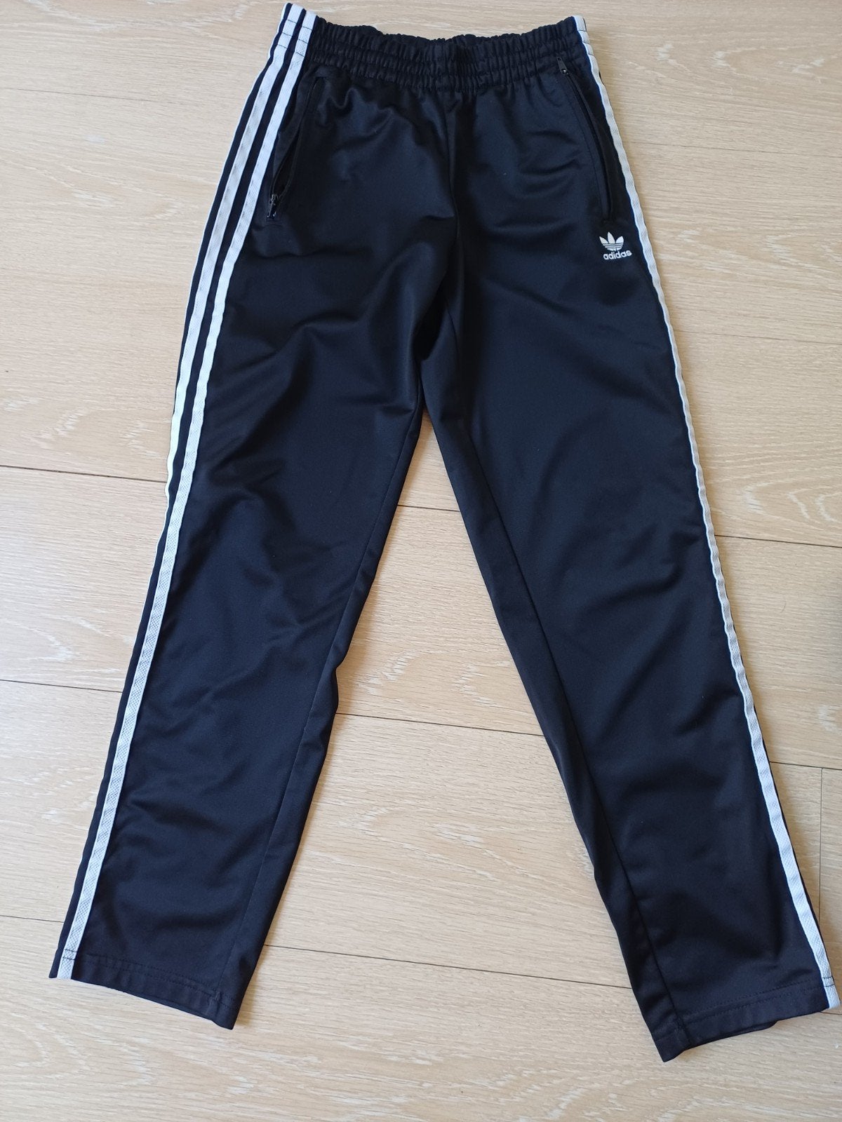 Zwarte broek Adidas maat 158, Broek, Adidas, Gebruikt, Ophalen of Verzenden