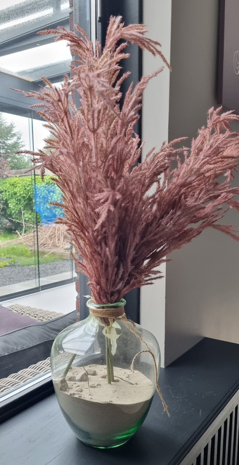 Glazen vaas met droogbloemen, Huis en Inrichting, Woonaccessoires | Kunstplanten en Kunstbloemen, Ophalen, Zo goed als nieuw