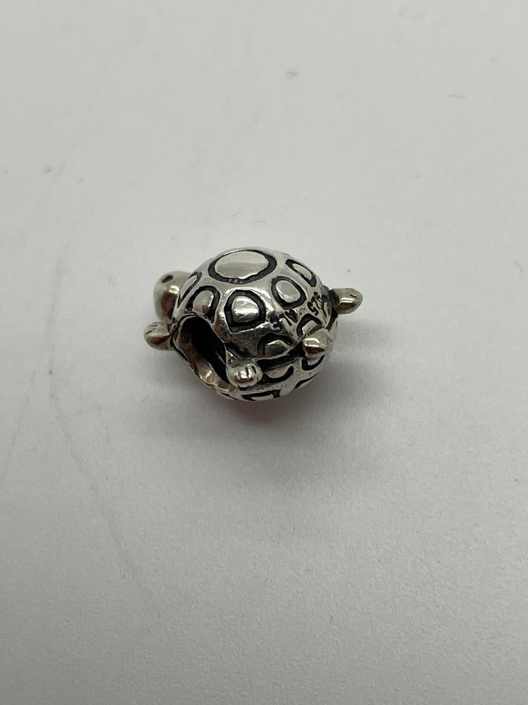 D375 Pandora zilveren bedel schildpad, Sieraden, Tassen en Uiterlijk, Bedels, Pandora, Ophalen of Verzenden, X, Zilver