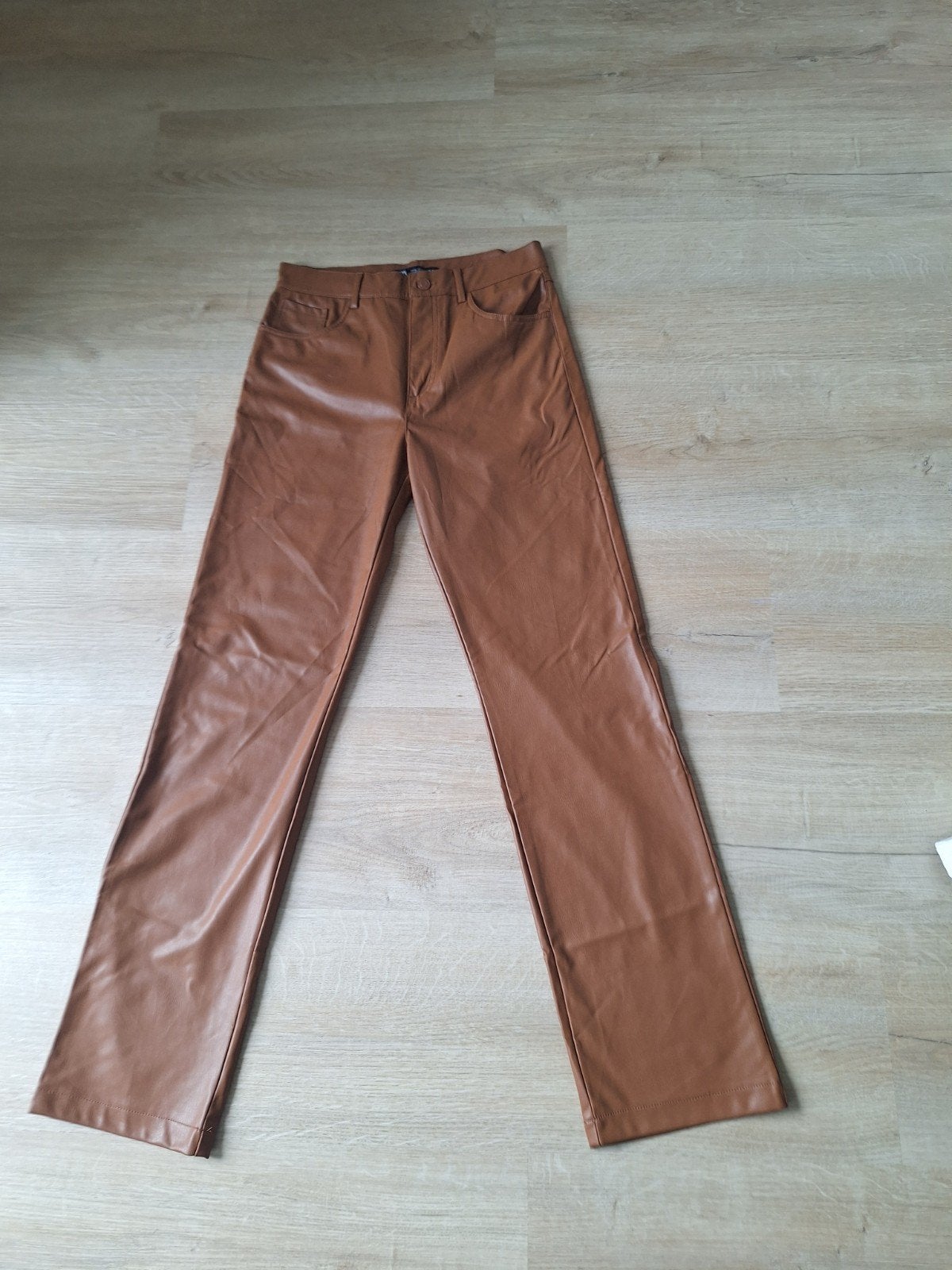 Zara bruine faux leren broek - Maat M, Maat 38/40 (M), Bruin, Zara, Ophalen of Verzenden