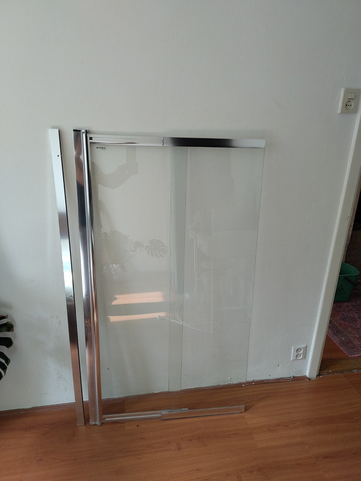 Douchescherm  voor bad van glas en chroom, Ophalen, Zo goed als nieuw, Chroom, Douche