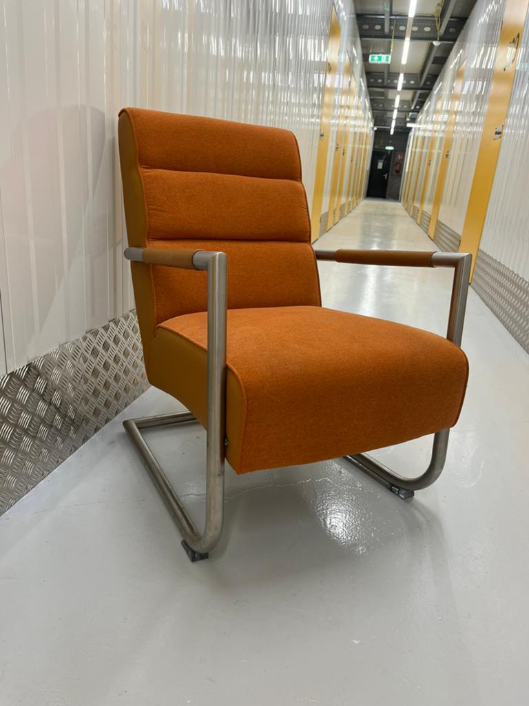Twee keurige oranje fauteils., Ophalen, Zo goed als nieuw, 75 tot 100 cm, Minder dan 50 cm
