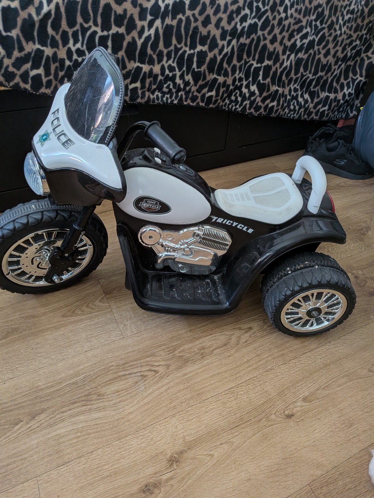 Kinder elektrische politiemotor driewieler, Ophalen, Gebruikt