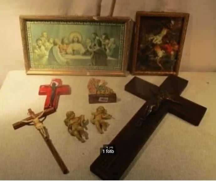 8 Oude Religieuze Voorwerpen, Ophalen of Verzenden