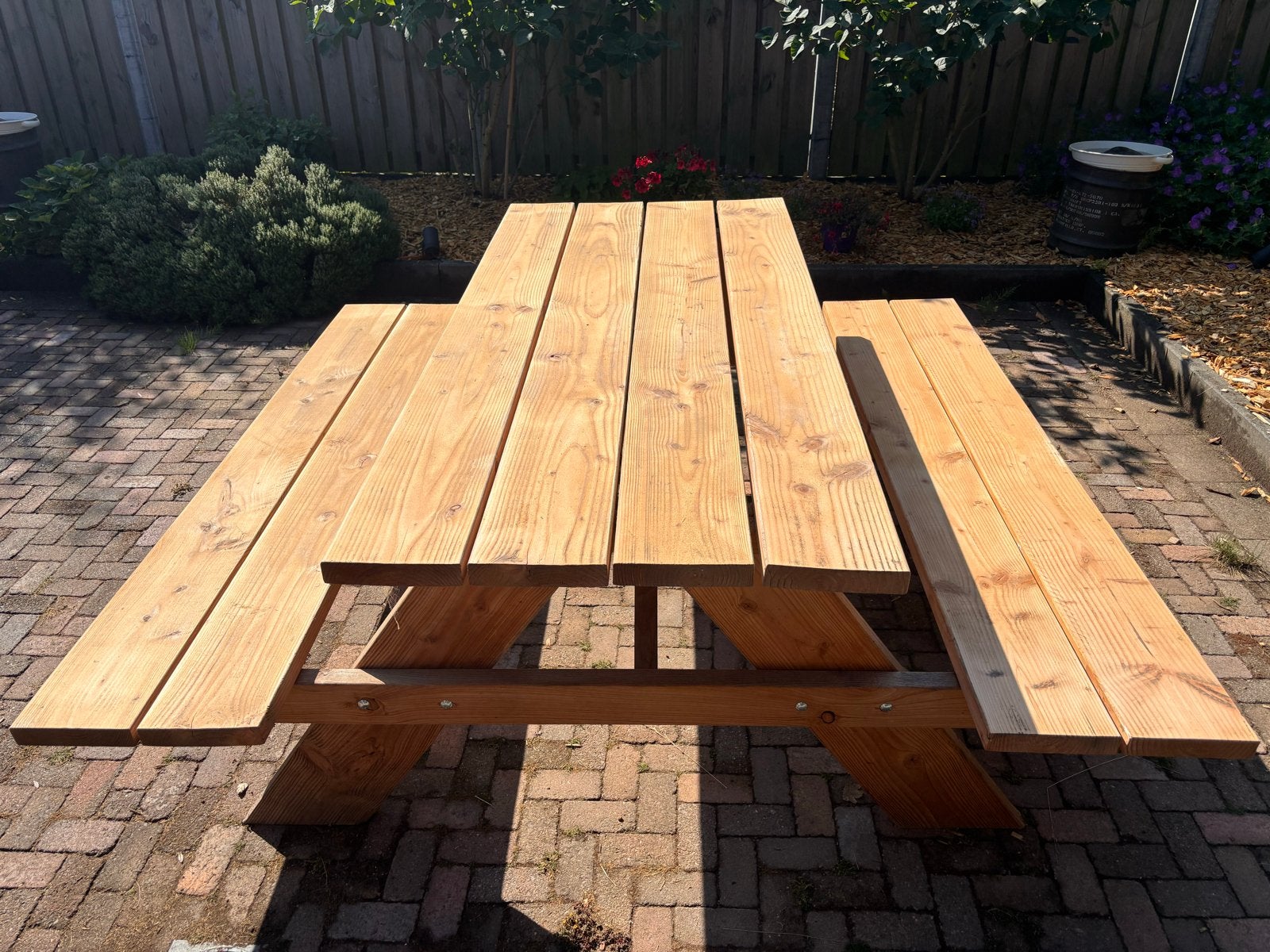 Douglas houten picknicktafel 180x80cm met kussens, Tuin en Terras, Picknicktafels, Ophalen, Zo goed als nieuw, Rechthoekig, Hout
