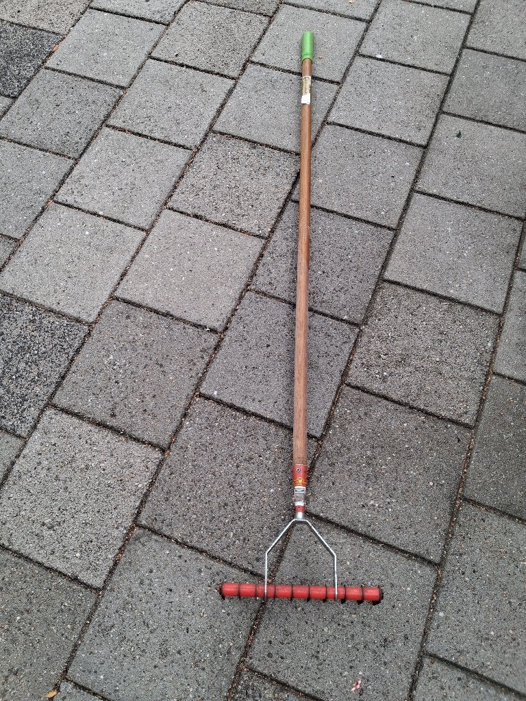 Verticuteerhark, Ophalen, Gebruikt, Hark, Onbekend