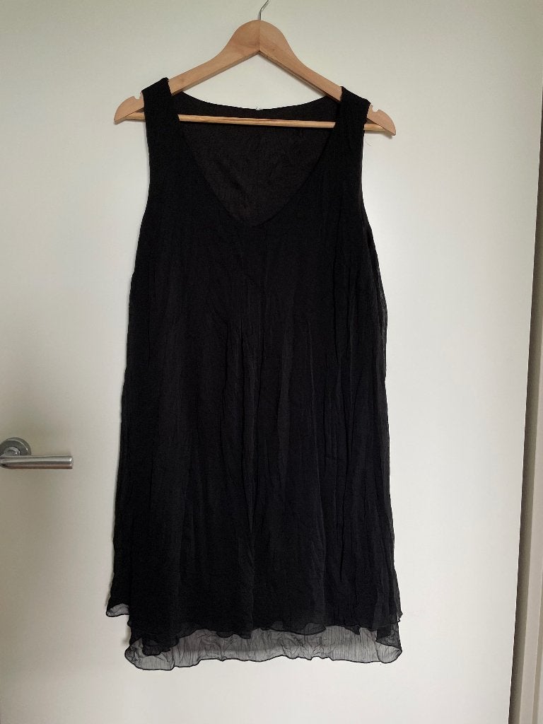 Zwart voile top / tuniek, maat 46, met V-hals, Kleding | Dames, Grote Maten, Ophalen of Verzenden, Zo goed als nieuw, Zwart, Blouse of Tuniek