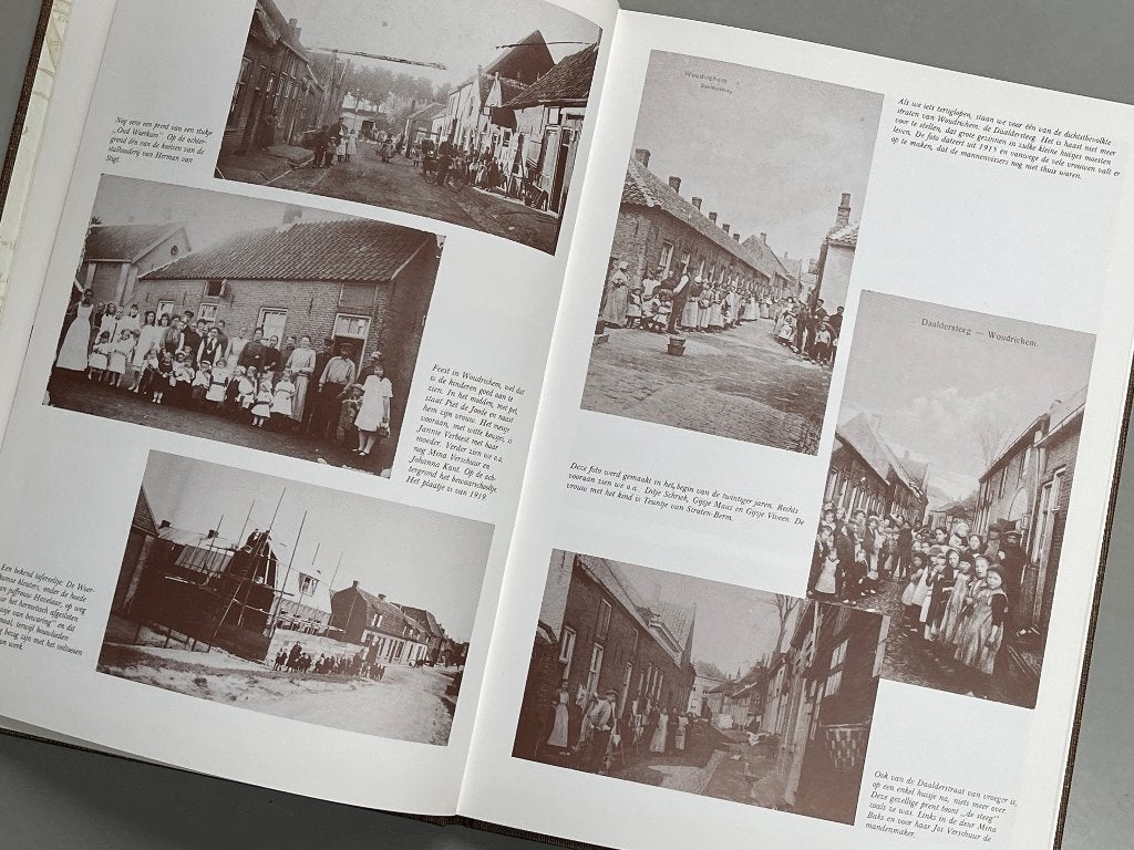 Wandeling door Oud Woudrichem (1981), Ophalen of Verzenden, 20e eeuw of later, Zo goed als nieuw