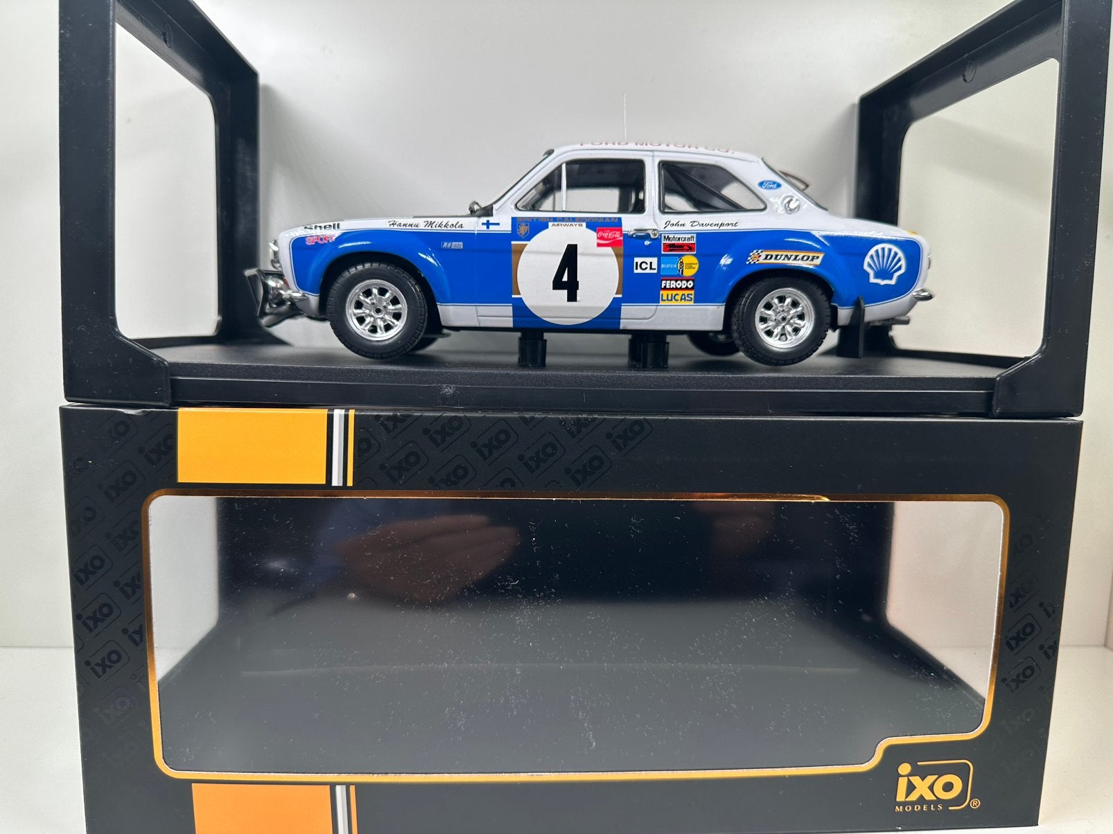 IXO 1:18 FORD ESCORT MK1 RS 1600 #4 SAFARI RALLY 1973 NIEUW, Ophalen of Verzenden, Nieuw, Auto, Overige merken