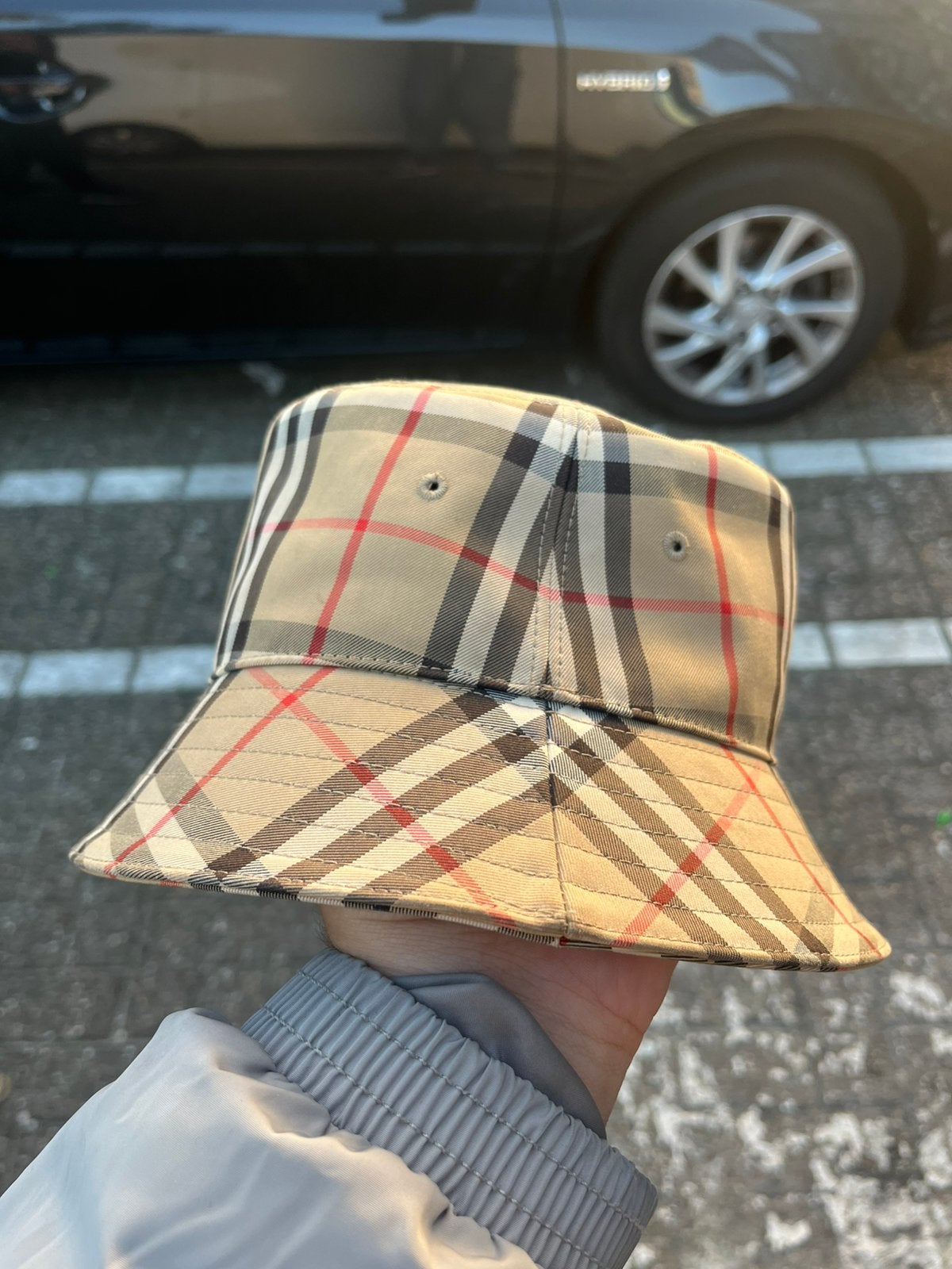 Burbberry Nova Check flat orgineel, Ophalen of Verzenden, Zo goed als nieuw, Hoed