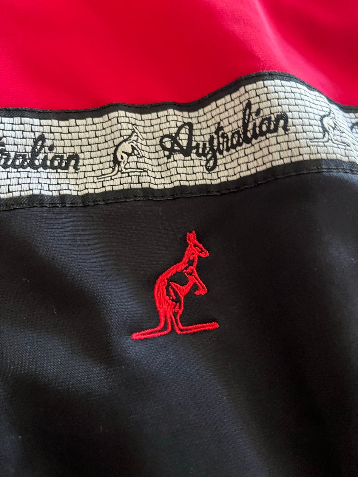 Australian trainingsjack rood/zwart maat 54, Kleding | Dames, Ophalen of Verzenden, Zo goed als nieuw, Maat 46/48 (XL) of groter