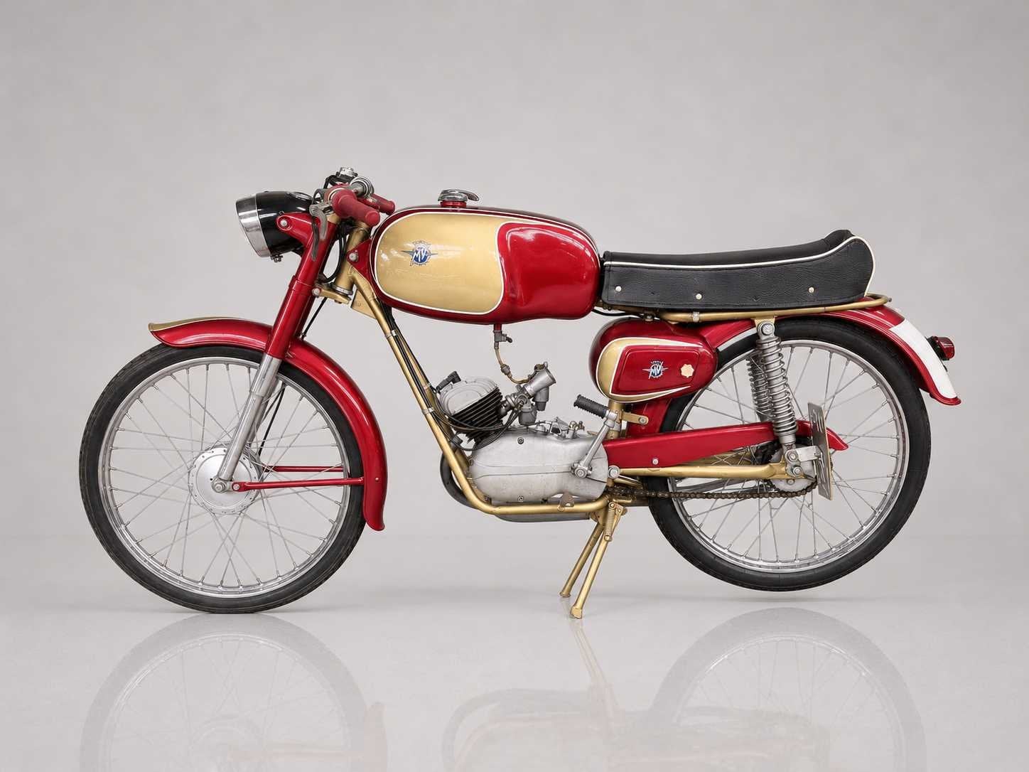 1958 MV Agusta Sport 50cc | Italian Classic Moped, Auto's, Oldtimers, Overige merken, Overige carrosserieën, Overige brandstoffen