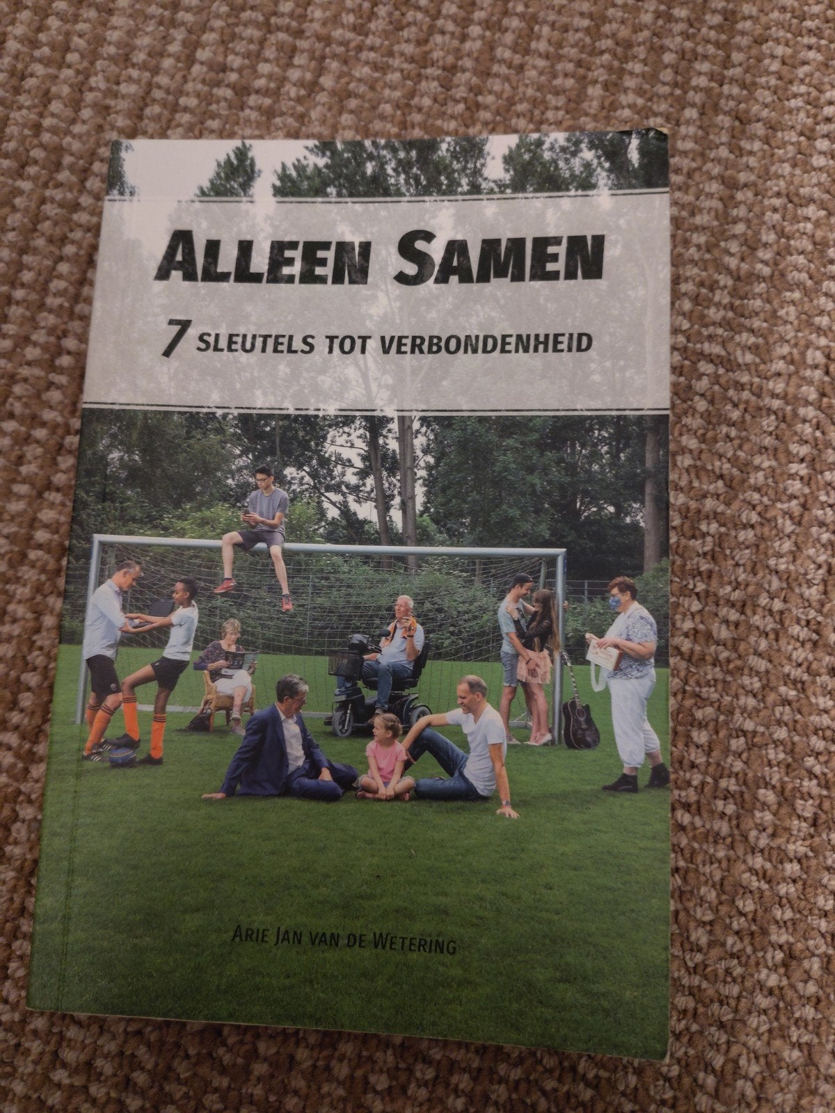 Arie Jan van de Wetering - Alleen samen, Gelezen, Arie Jan van de Wetering, Maatschappij en Samenleving, Ophalen of Verzenden