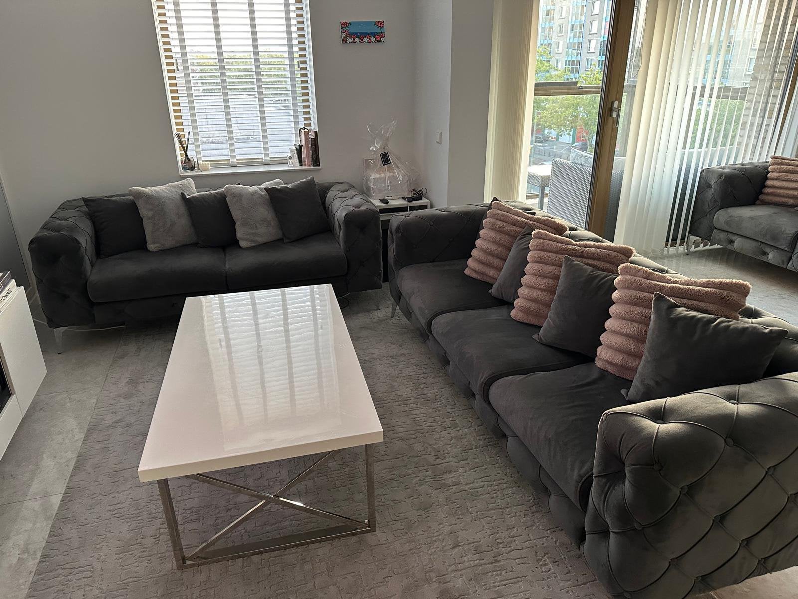 Luxe Chesterfield Bankstel | 3-zits + 2-zits | Donkergrijs F, Ophalen, Gebruikt, 75 tot 100 cm, Rechte bank